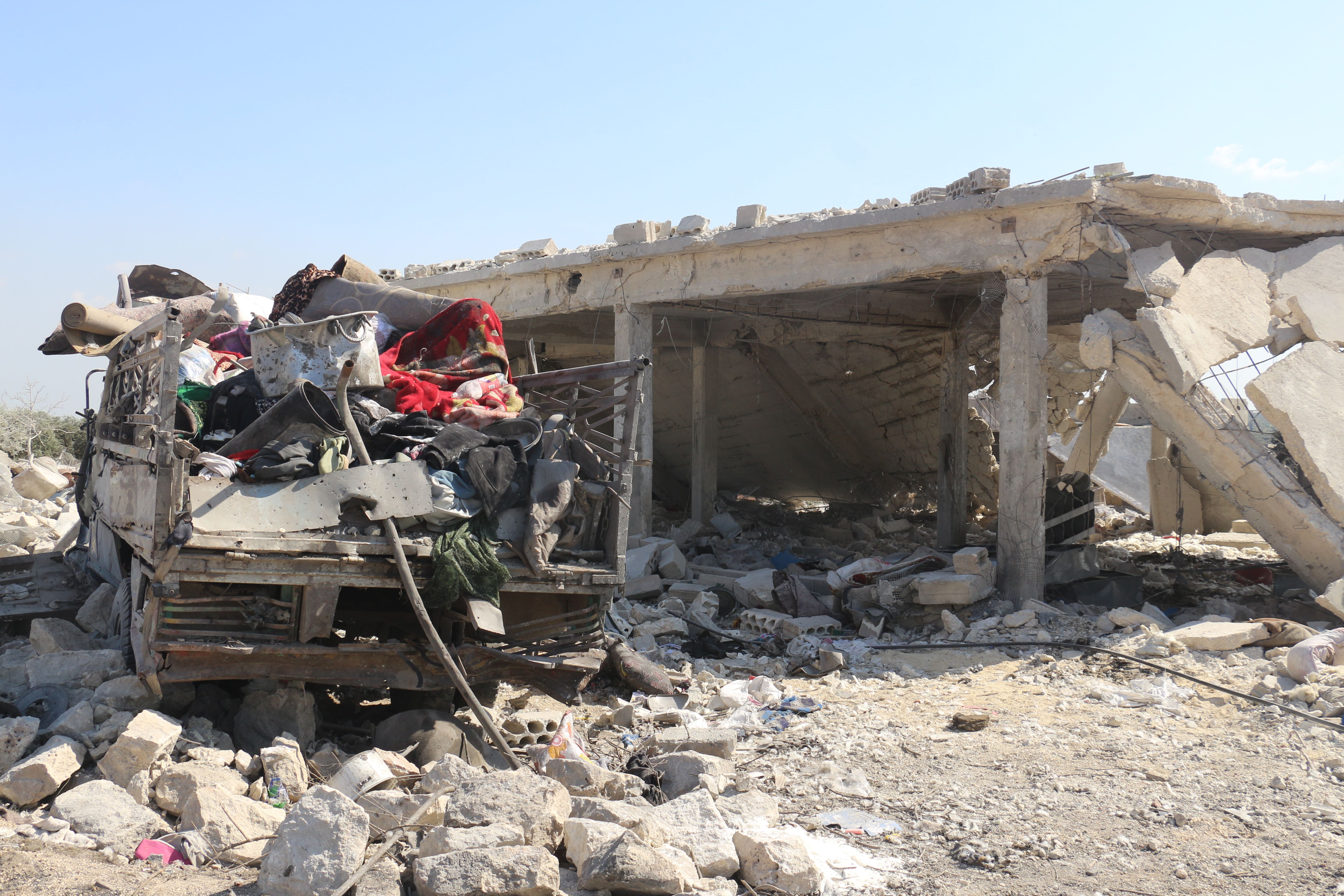 Airstrikes hit shelters for the displaced in Maaret Masreen